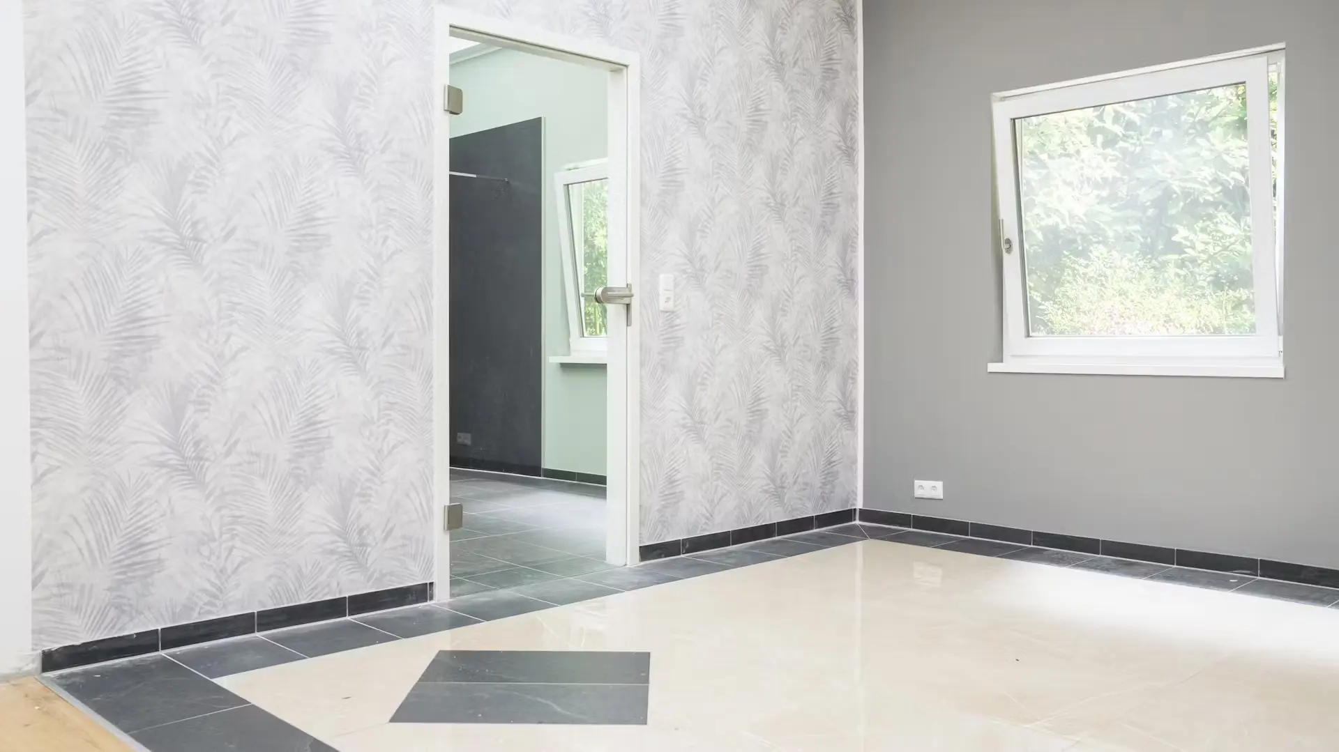 Modern gestrichener Innenraum